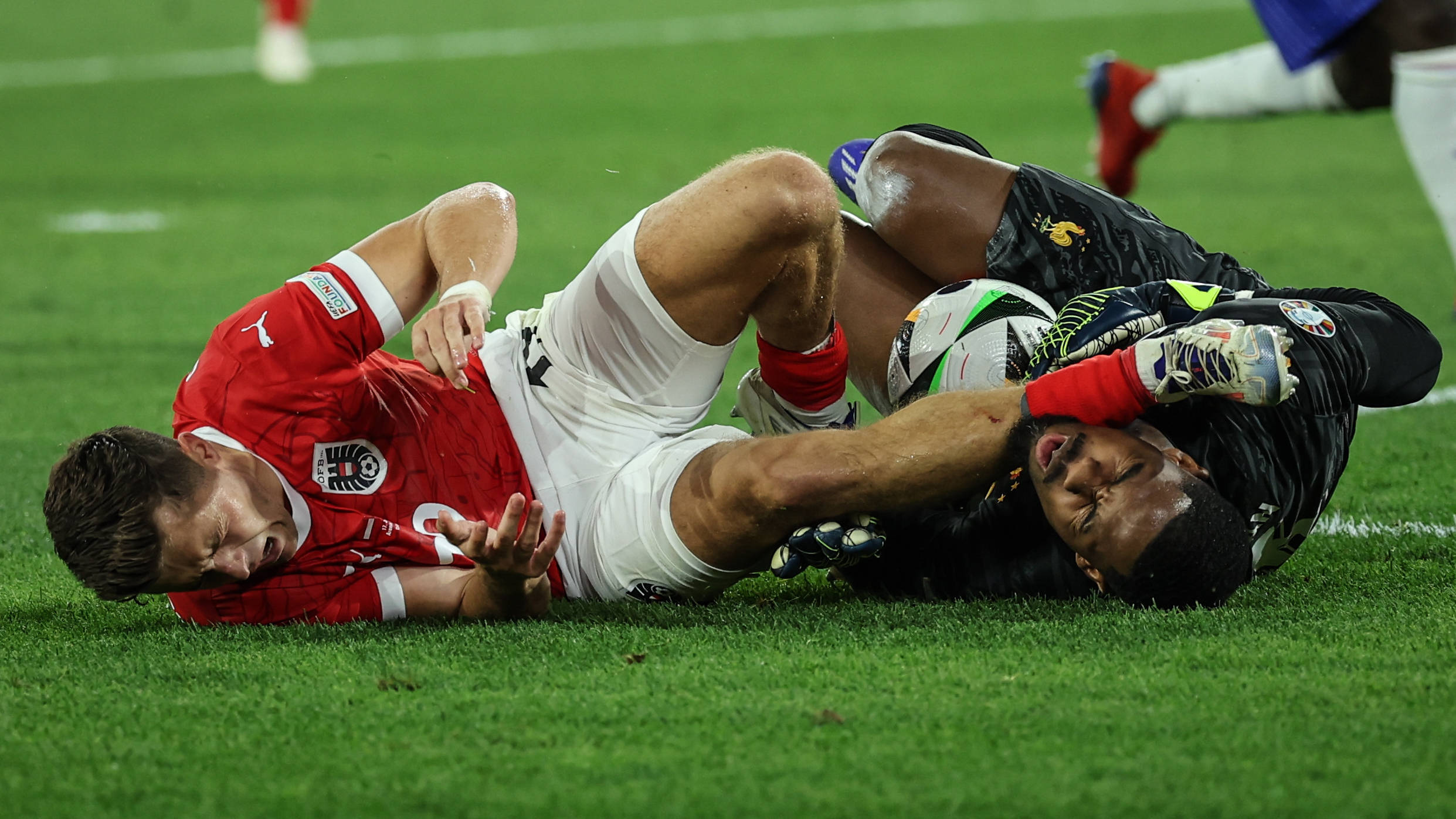 半岛官方体育登录入口-奥地利在欧锦赛资格赛中击败乌克兰