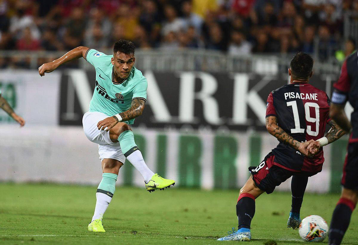 半岛综合体育官方app下载-米兰出场迈向胜利，队员士气高涨