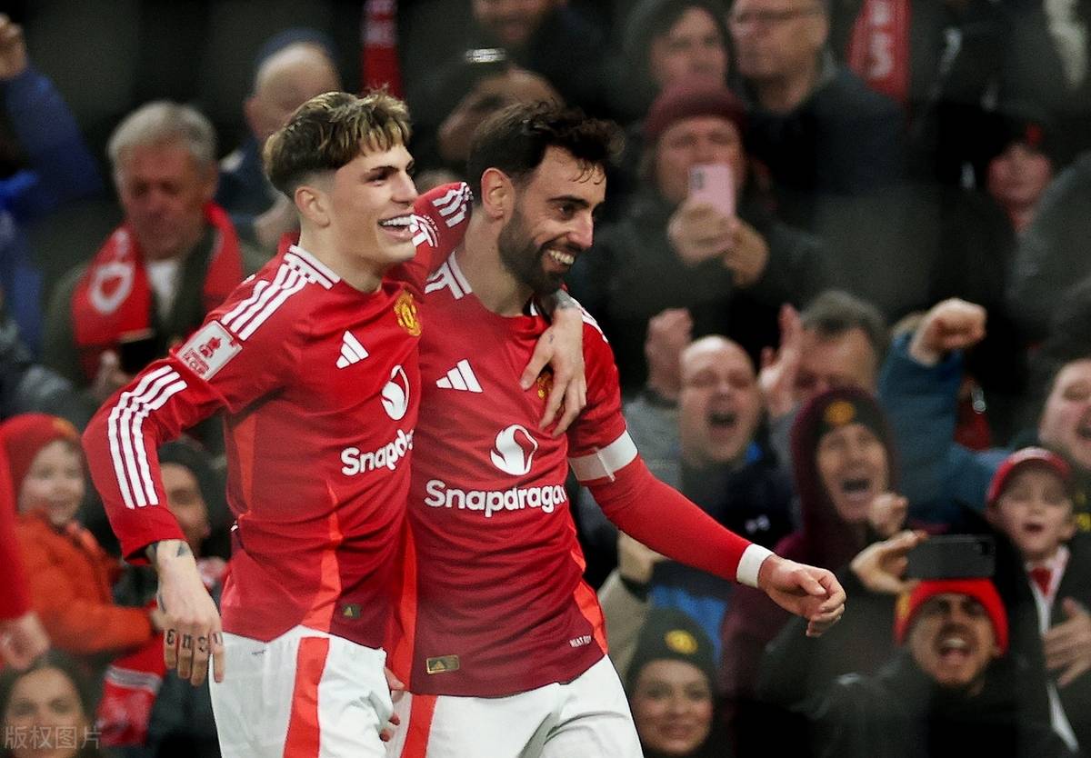 半岛app官网-皇家社会主场不敌对手，欧国联征程堪忧