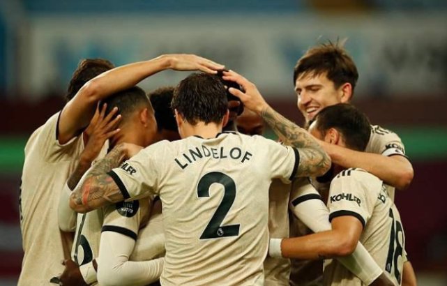 半岛体育官方下载-摩斯队员状态火热，帮助球队获胜